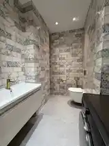 160