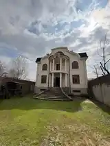 160
